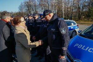 Ekologiczne radiowozy w służbie społeczeństwu