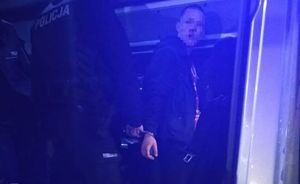 Poszukiwani „w rękach” policjantów