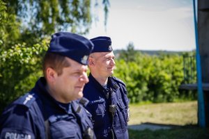 Policjanci podczas ćwiczeń