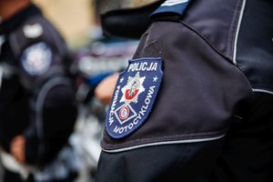 Policjanci czuwali nad bezpieczeństwem podczas kolarskiego wyścigu