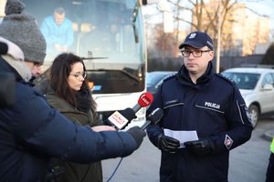 policjanci inspekcja transportu drogowego i wojewoda świętokrzyski