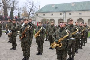 uczestnicy uroczystości