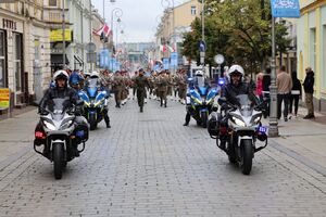 Policjanci uczcili Święto Wojsk Lądowych