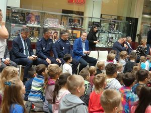 Pierwszaki- zdrowo i bezpiecznie do szkoły